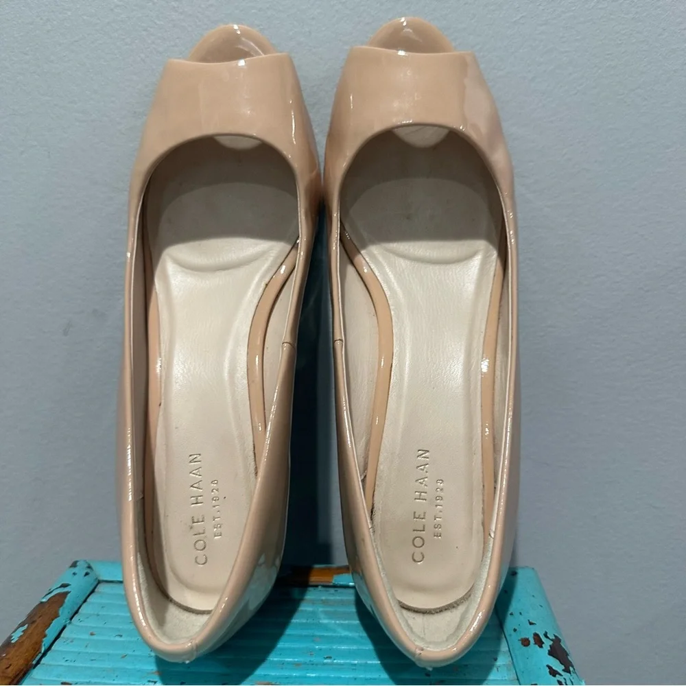Cole Haan Sadie Open Toe Nude Patent Wedge Heels Size 8B